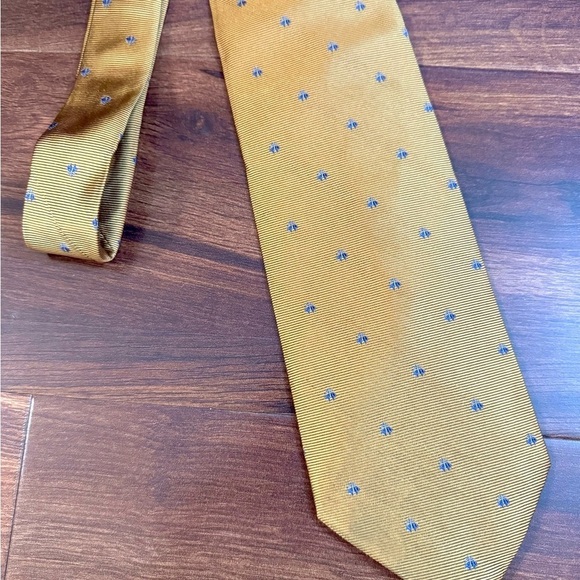 BROOKS BROTHERS “346” Pure Silk Gold and Blue Classic Tie - Picture 6 of 8
